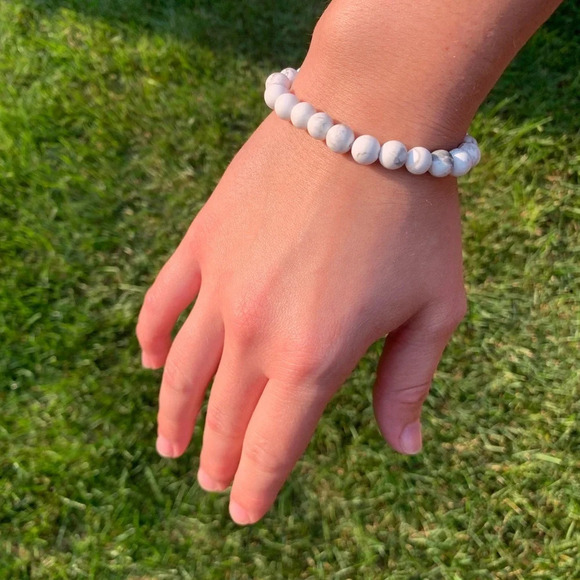 Matte White Howlite Crystal Bracelet (8mm beads) - Picture 2 of 5